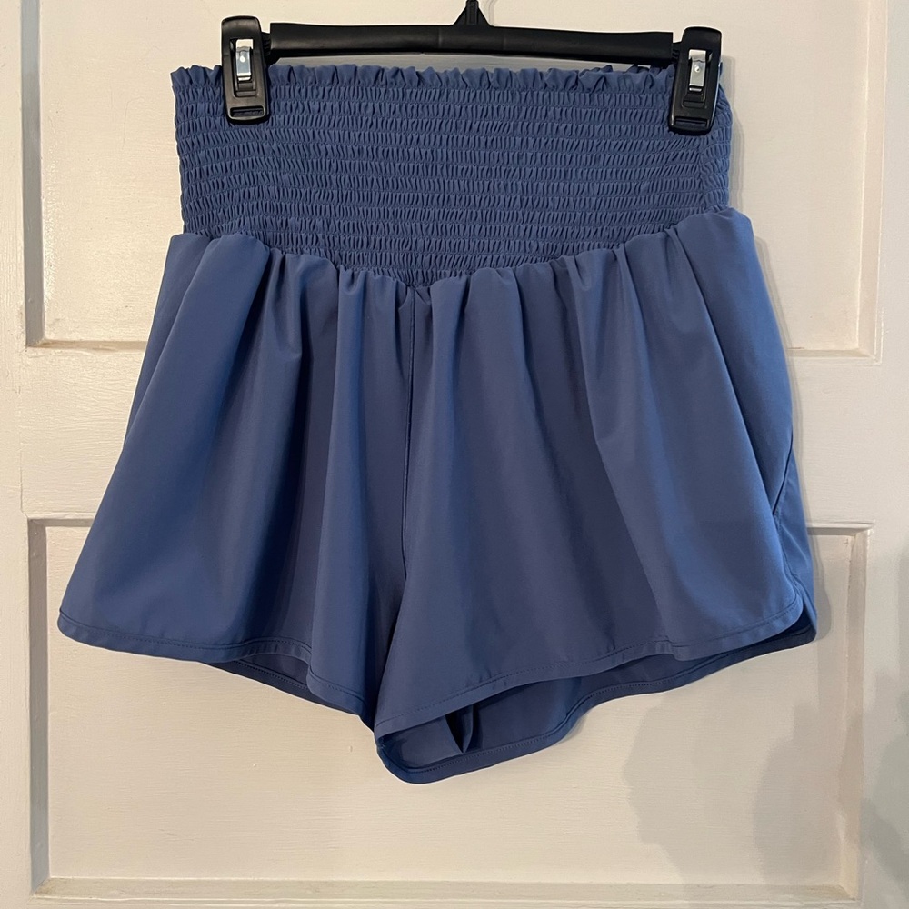 Offline by Aerie Real Me Smocked Waist Running Short Dusty Blue Size Large EUC